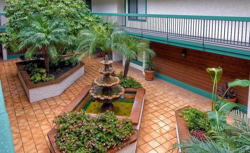 https://cdn.realtyfeed.com/cdn/127/306387008/1513b699e032fa4ef70475711378adf2.webp