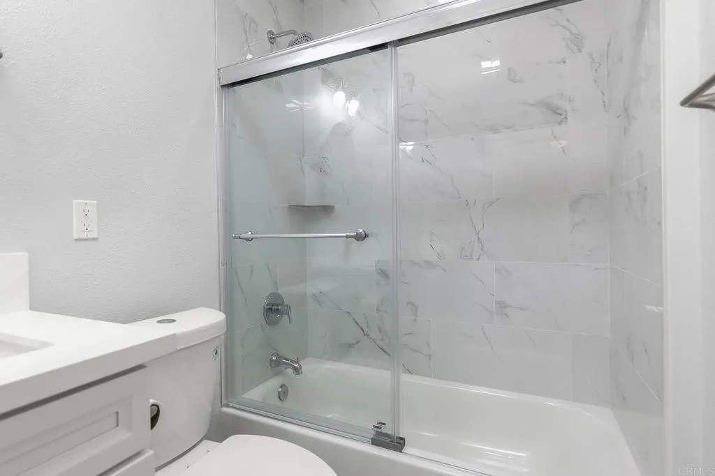 Photo #33: PTP2501817 Listing: Photo #33