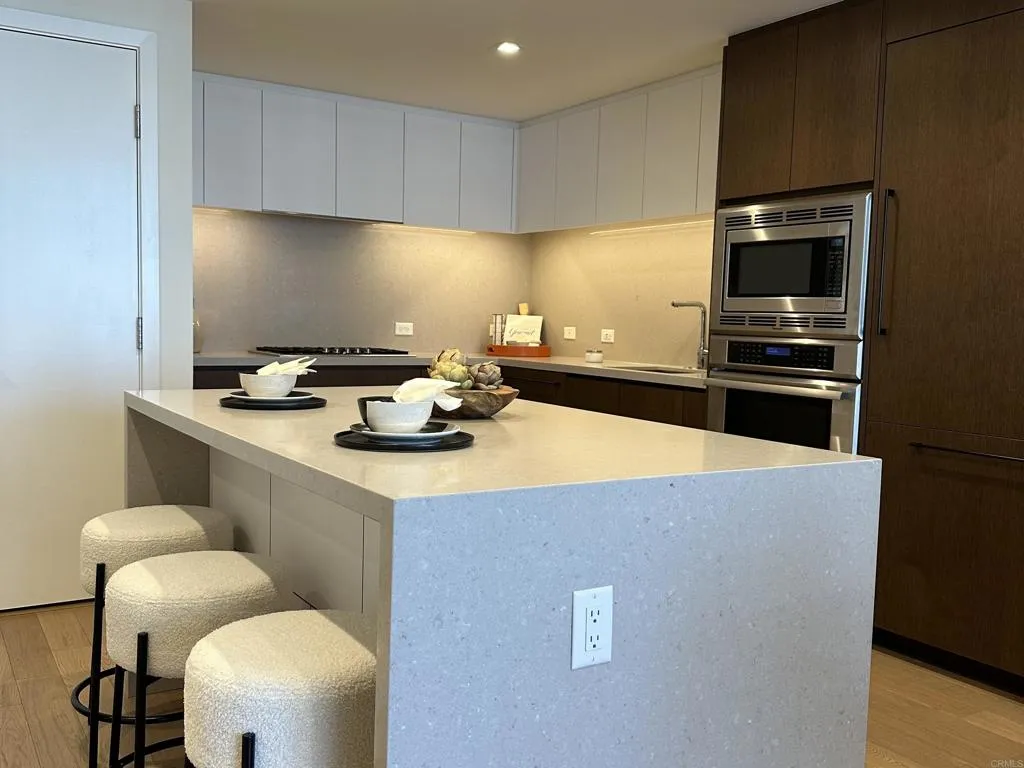 https://cdn.realtyfeed.com/cdn/127/306387144/067bd83f91f9a90e0bb989ce59c65297.webp