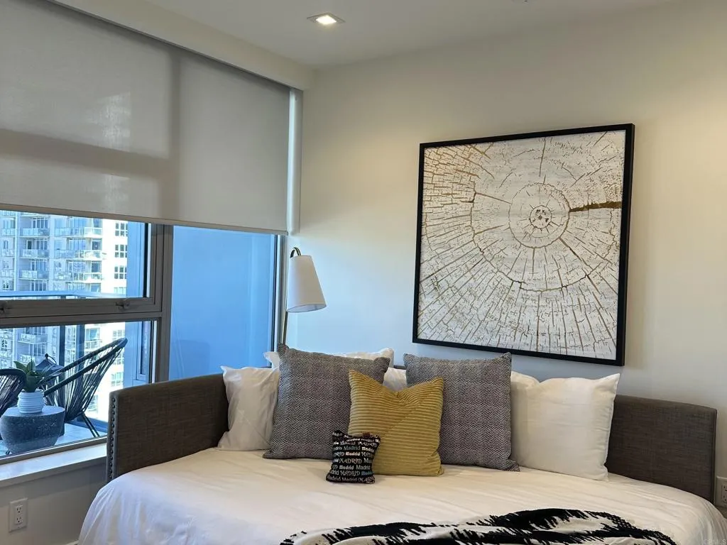 https://cdn.realtyfeed.com/cdn/127/306387144/33944479a1197dedef55a5847d82169e.webp