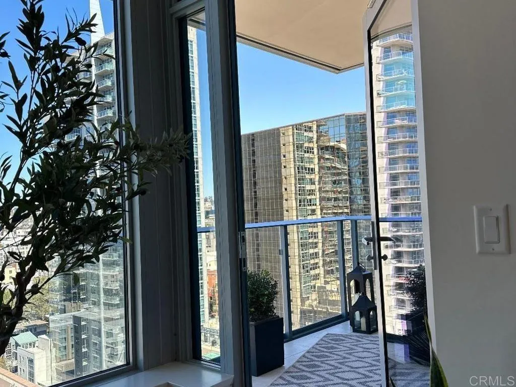 https://cdn.realtyfeed.com/cdn/127/306387144/916379abf3c8963b97e2d47a81350c31.webp