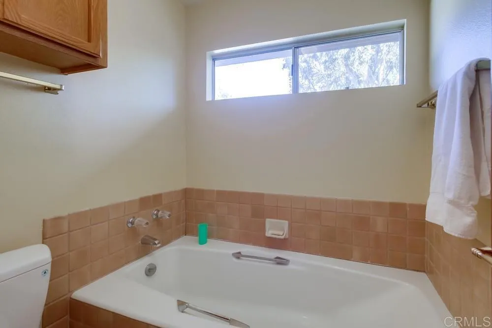 https://cdn.realtyfeed.com/cdn/127/306387180/8d3f3350344a9acaa585e0459491c63f.webp