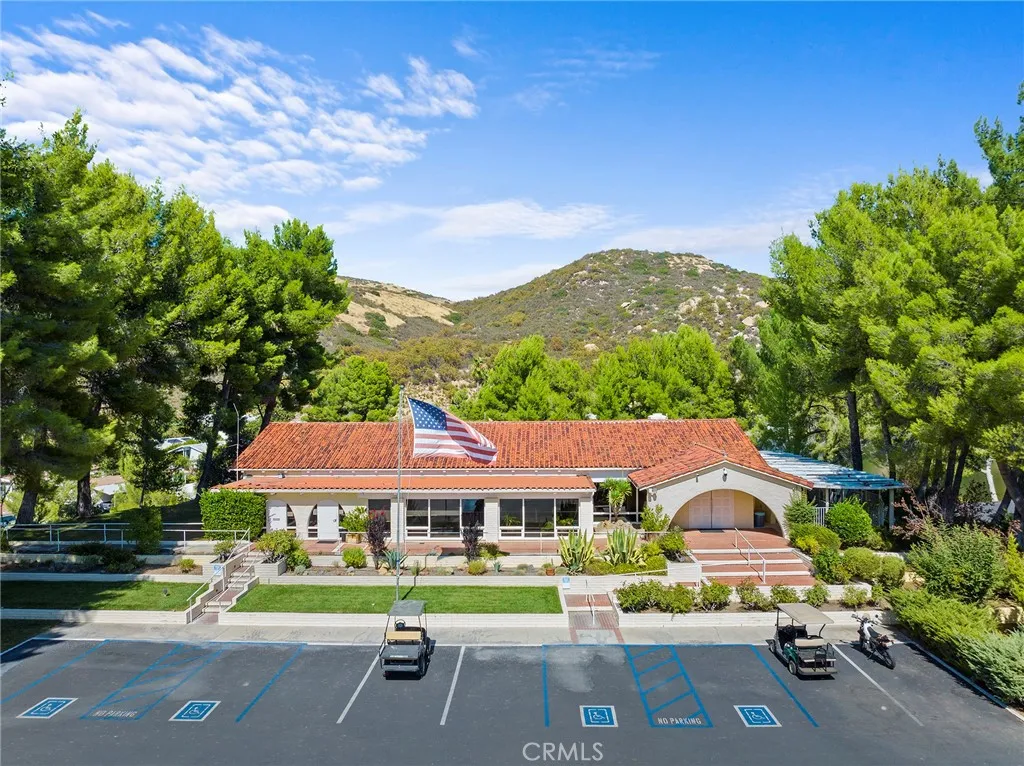 https://cdn.realtyfeed.com/cdn/127/306387333/156911a166fa20956135e22af404e76a.webp