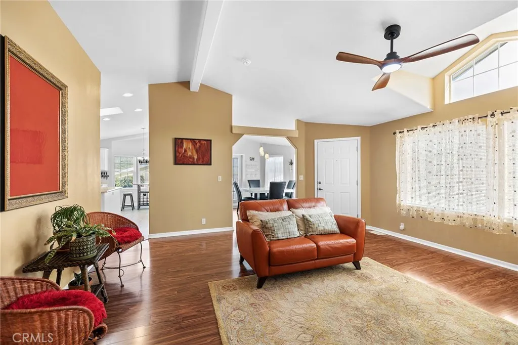https://cdn.realtyfeed.com/cdn/127/306387333/32858df432180b964da9018ddb6c059d.webp