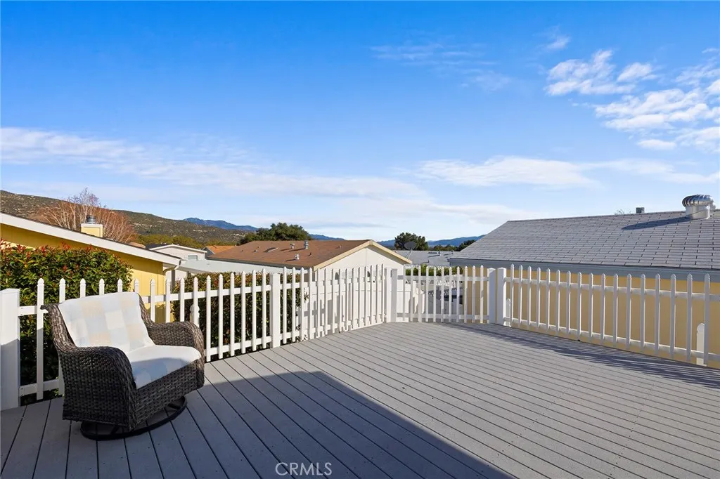 https://cdn.realtyfeed.com/cdn/127/306387333/b8bc0eb8e5dd17fdbce7a01d870dc36e.webp