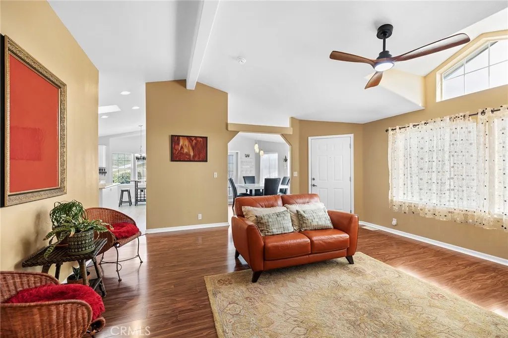 https://cdn.realtyfeed.com/cdn/127/306387333/e5fd40077708f731f7a4de2ba8072a51.webp