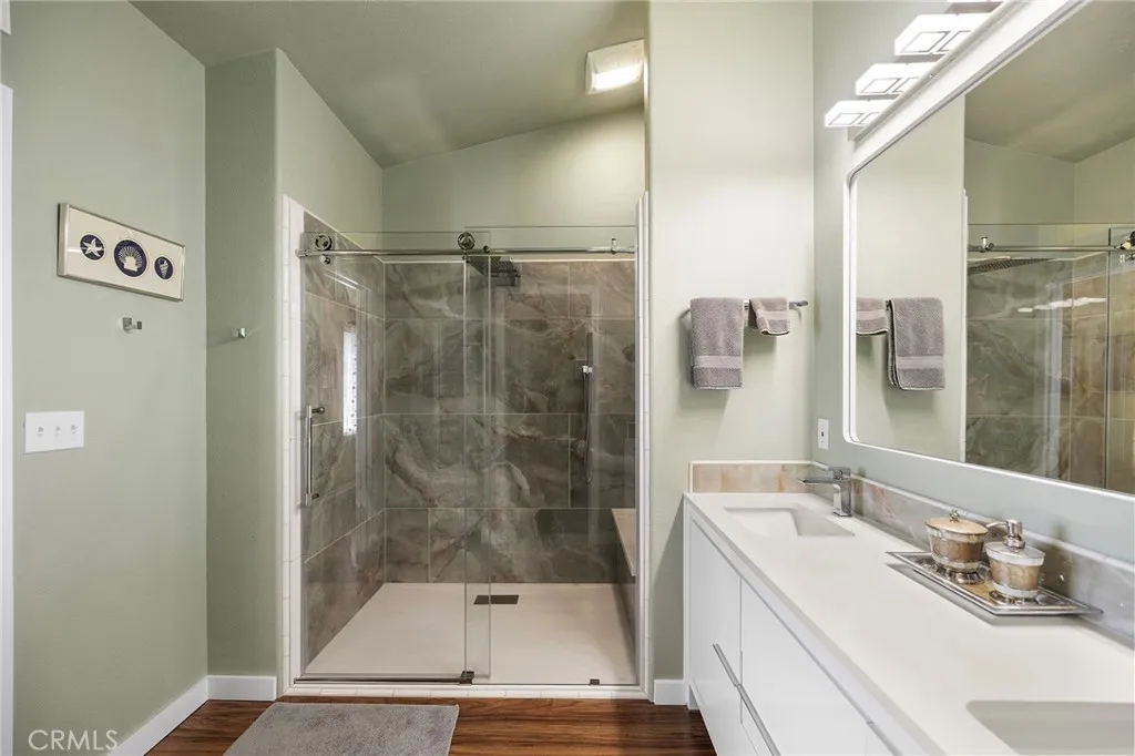 https://cdn.realtyfeed.com/cdn/127/306387333/e65a0147f71dd75cc4e988f91059ec46.webp