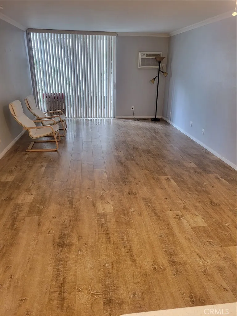 Photo #9: OC25053823 Listing: Photo #9