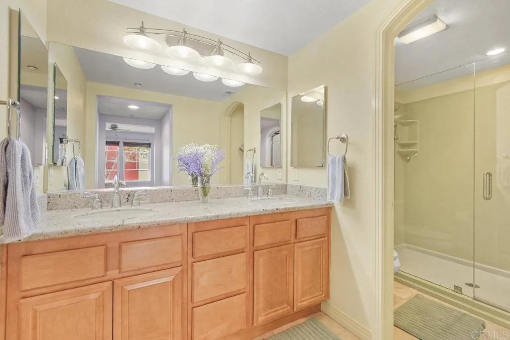 https://cdn.realtyfeed.com/cdn/127/306387632/712747b4a9e7772ff355bfd001715f4d.webp
