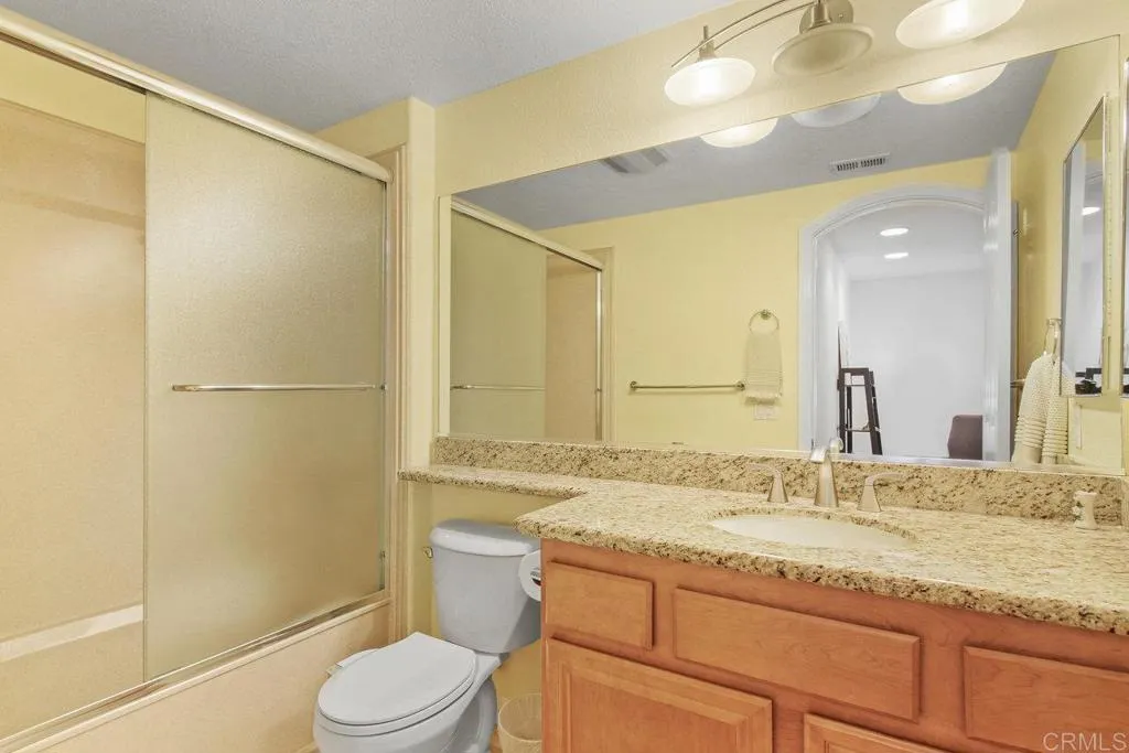 https://cdn.realtyfeed.com/cdn/127/306387632/da33e46671a654e98613d1c9d6c20b80.webp
