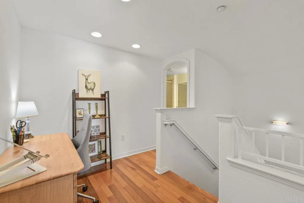 https://cdn.realtyfeed.com/cdn/127/306387632/f075cfc34bc92a9ee51212a78d7a8b3c.webp