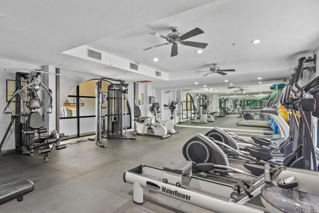 https://cdn.realtyfeed.com/cdn/127/306387632/fce9561523108bde38d1d65e7143cf9f.webp
