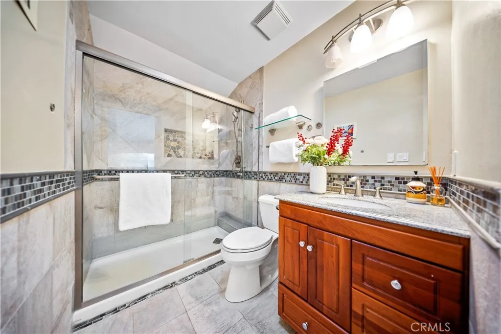 https://cdn.realtyfeed.com/cdn/127/306387766/ae1e718404d9b1d9df1b82a085e5d855.webp