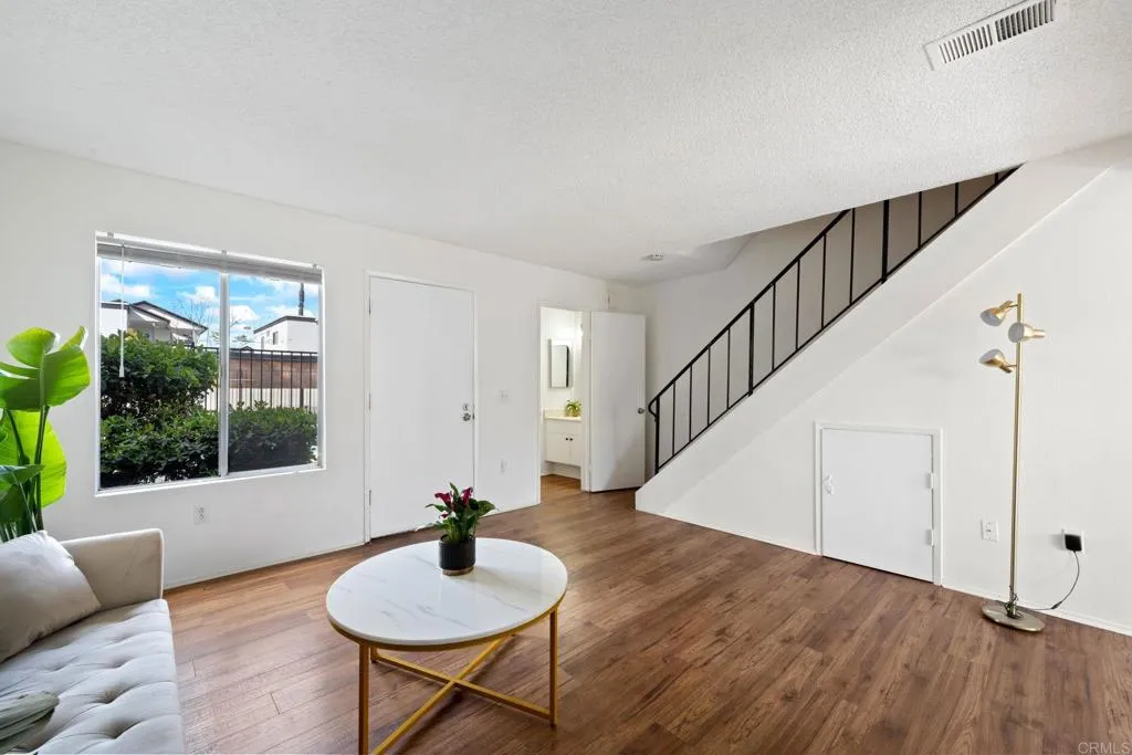 Photo #6: PTP2501844 Listing 