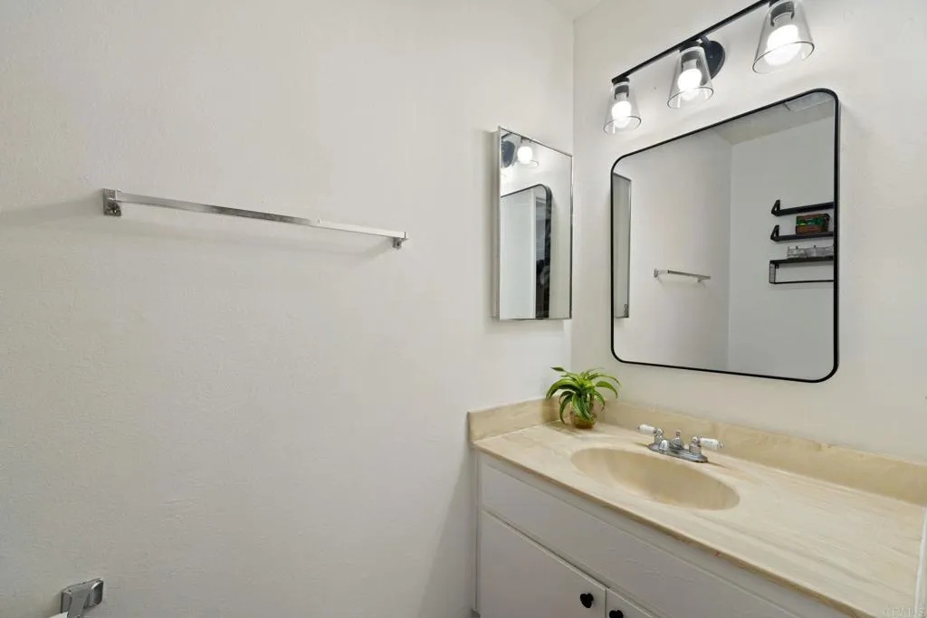 Photo #7: PTP2501844 Listing: Photo #7