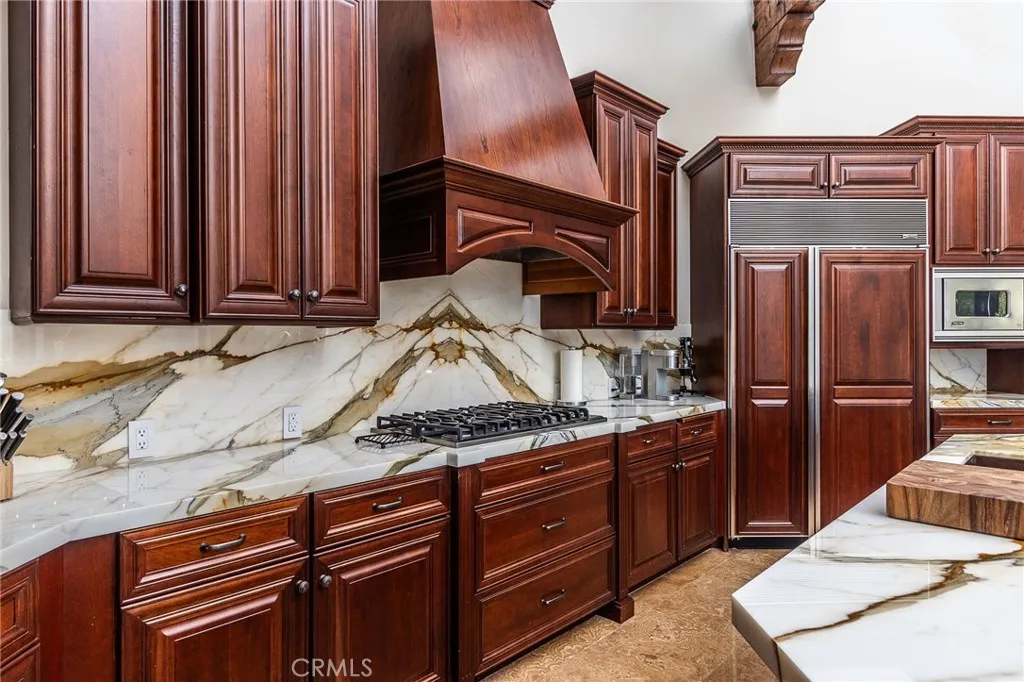https://cdn.realtyfeed.com/cdn/127/306387918/366b6a5fec91c89cb1a43423701571a8.webp