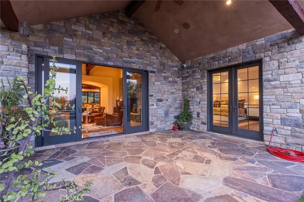 https://cdn.realtyfeed.com/cdn/127/306387918/4b35165adb42e9b62d9c765c9c7a119c.webp