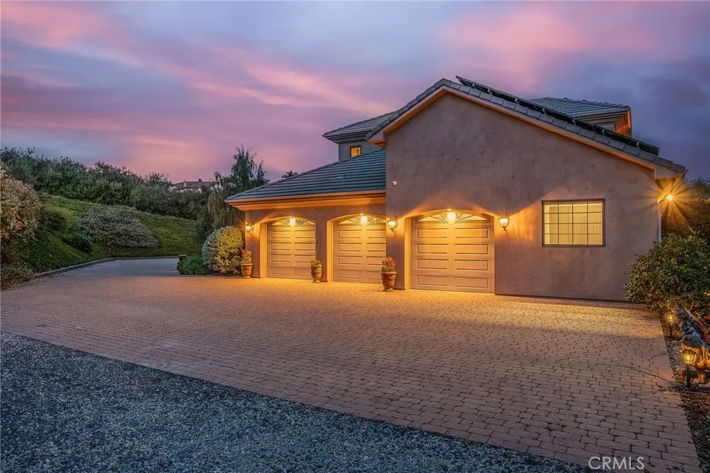 https://cdn.realtyfeed.com/cdn/127/306387918/78a1f5c528ccc9c48950976c90db0959.webp