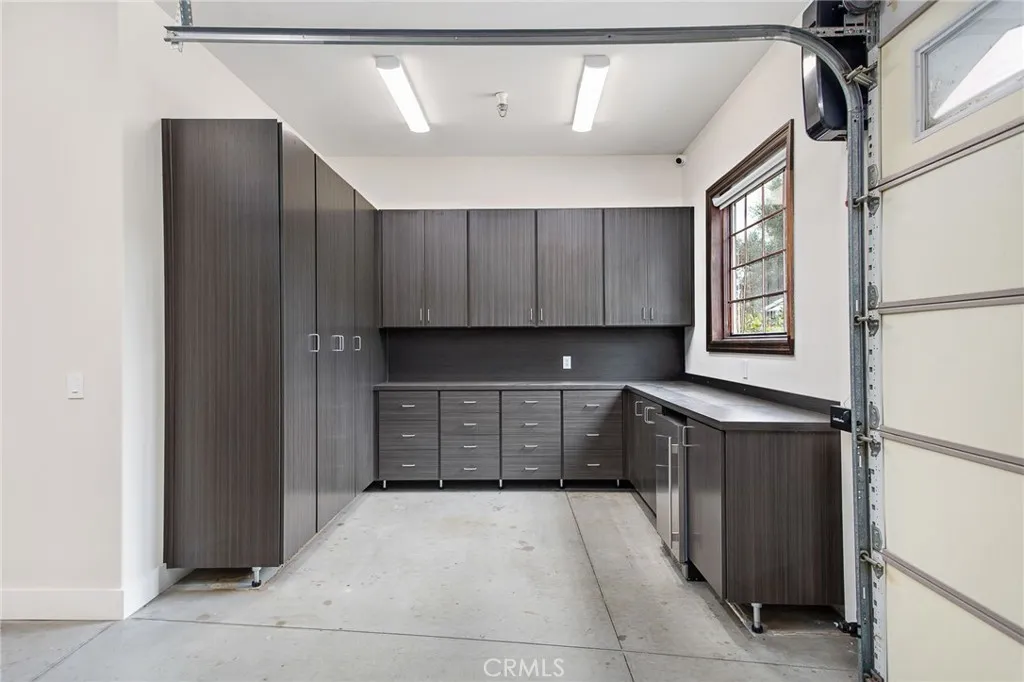 https://cdn.realtyfeed.com/cdn/127/306387918/a44a1247fbfd606b6ecd0271cc315e59.webp
