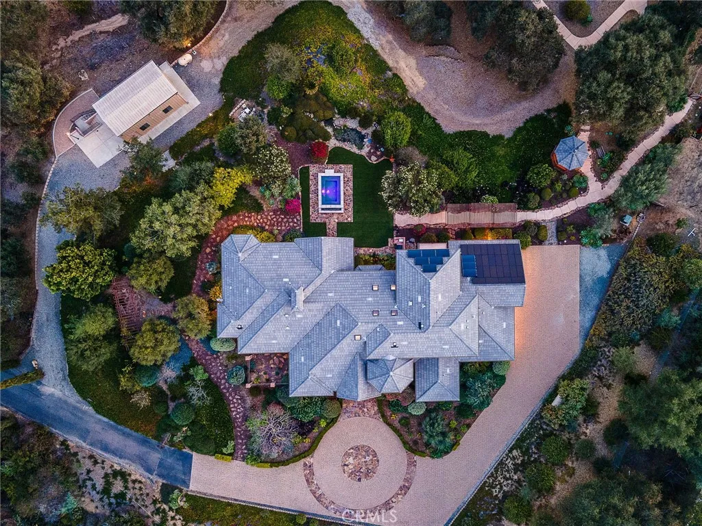 https://cdn.realtyfeed.com/cdn/127/306387918/b3725d50f8be3239ca620d0771c3cf75.webp
