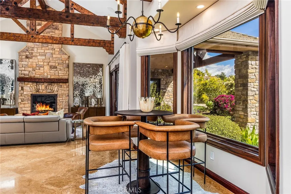 https://cdn.realtyfeed.com/cdn/127/306387918/fdfc2b5c3cb81e60ddd0ede872008e4d.webp