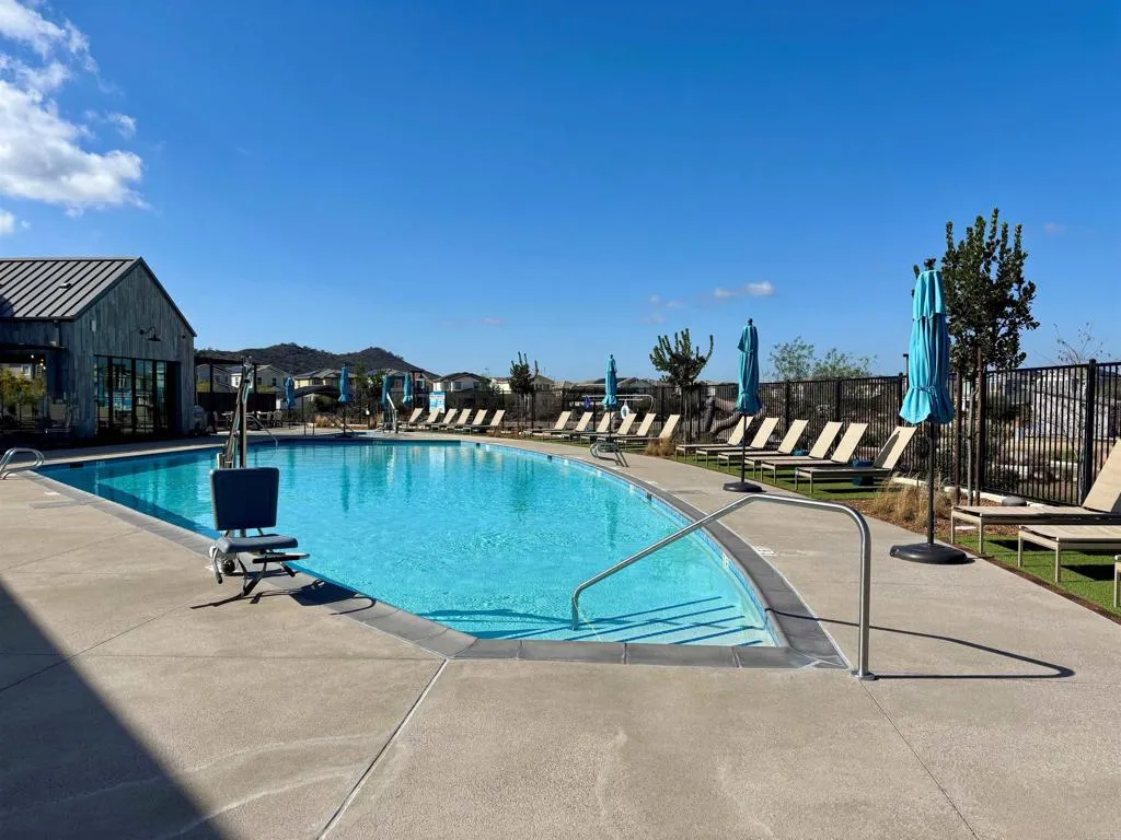 https://cdn.realtyfeed.com/cdn/127/306388259/27508dce86a0fd9642a8771b85fa83e3.webp