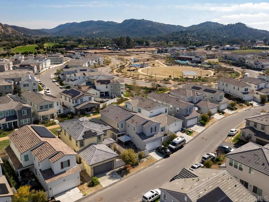 https://cdn.realtyfeed.com/cdn/127/306388259/e63053eee926097d33ea1f48d32bd979.webp