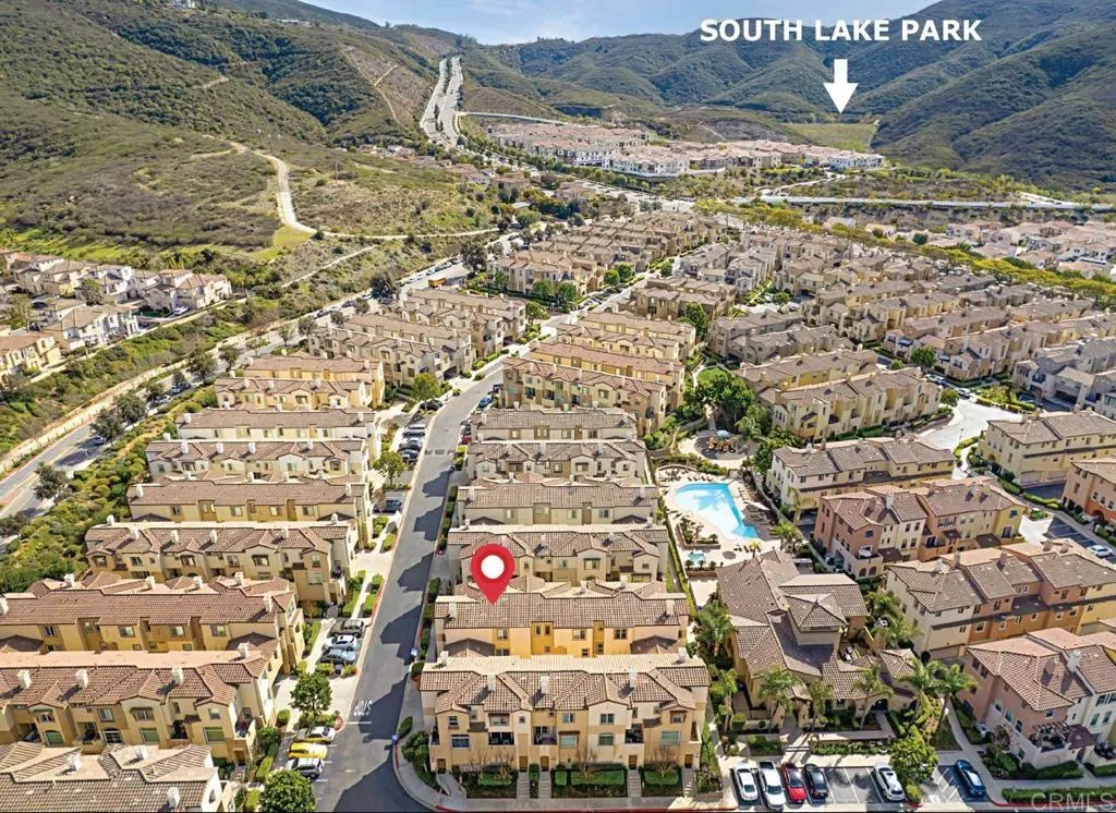 https://cdn.realtyfeed.com/cdn/127/306388282/455f35eb2f08a1231a6774194f68c9d8.webp