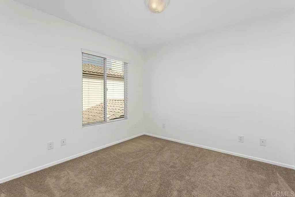 https://cdn.realtyfeed.com/cdn/127/306388282/4a13c91b1d462b334833150032fccca6.webp