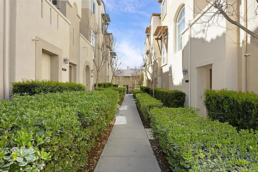 https://cdn.realtyfeed.com/cdn/127/306388282/c67a9fab91e42b5539ecb30e812cf538.webp