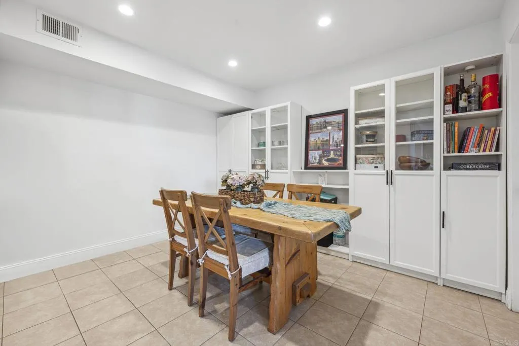 https://cdn.realtyfeed.com/cdn/127/306388395/462b898fcf2013026d0cd0eaa3d80b68.webp