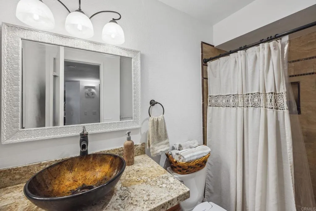 https://cdn.realtyfeed.com/cdn/127/306388395/fd641aedd0125e1b16ae18f2284c413c.webp