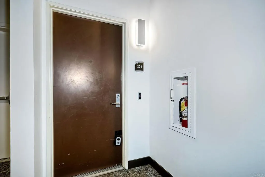 https://cdn.realtyfeed.com/cdn/127/306388994/2315d383b0e6cdc5e5e8464334e6830b.webp