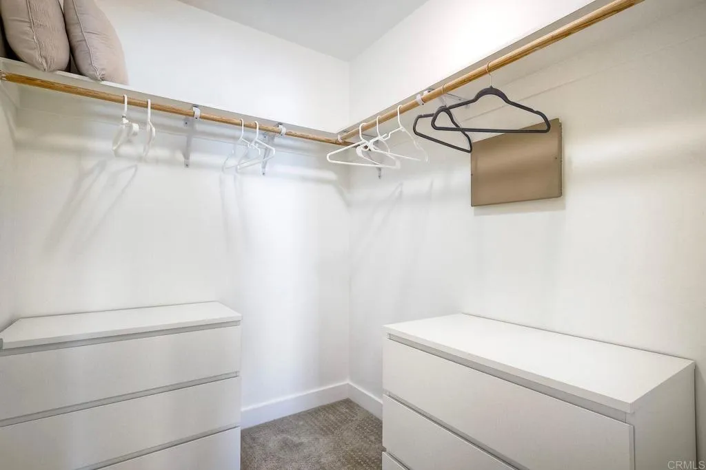 https://cdn.realtyfeed.com/cdn/127/306388994/6dbfe208677ef1b3334ea721d9663706.webp