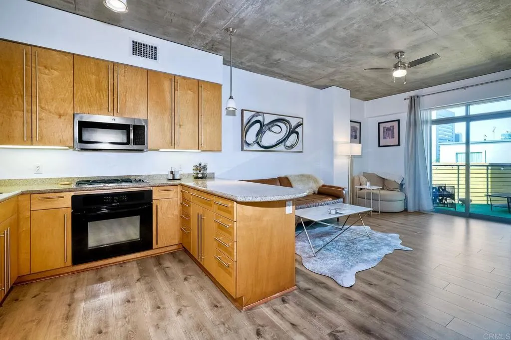 https://cdn.realtyfeed.com/cdn/127/306388994/b9e37da6ca1920b87a32b204bc524398.webp