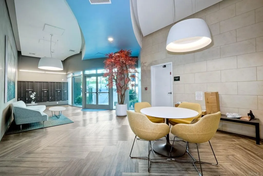 https://cdn.realtyfeed.com/cdn/127/306388994/dd3f1aac5b986afeed6f815589f97fb5.webp