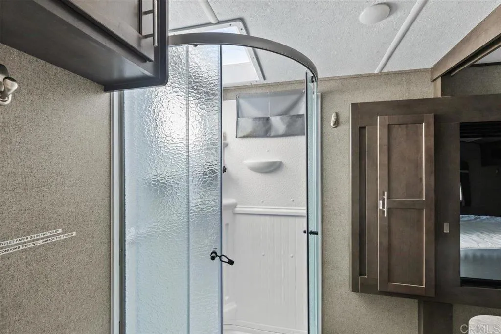 https://cdn.realtyfeed.com/cdn/127/306389043/94150bb5ac9ece6564c69b5a715c80bb.webp
