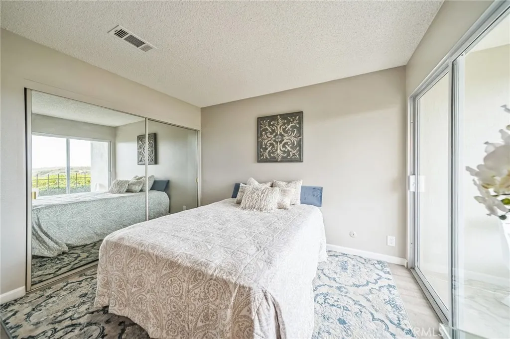 https://cdn.realtyfeed.com/cdn/127/306389152/1da8749b9e5219caca5db98d8989f09a.webp