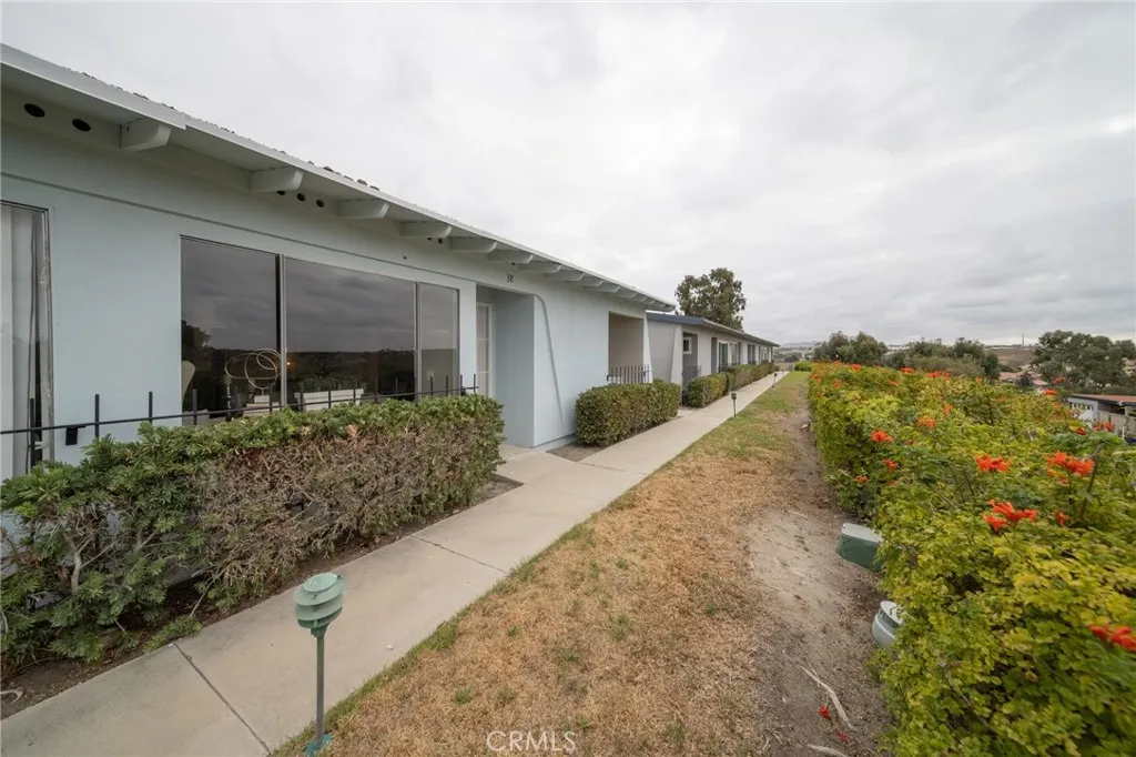 https://cdn.realtyfeed.com/cdn/127/306389152/293f9d78db9a56f14ba27aeee86afab5.webp