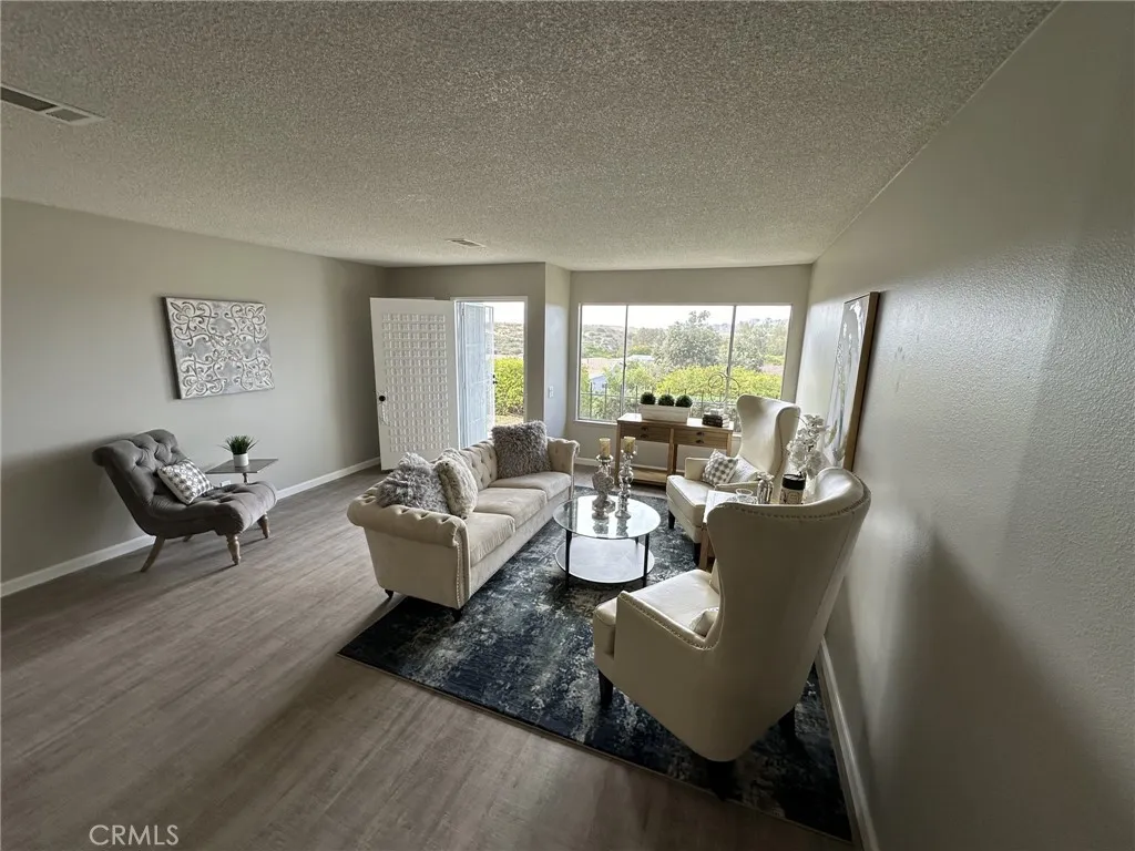 https://cdn.realtyfeed.com/cdn/127/306389152/3fc784528c0bacfe67020d2878b9eecc.webp