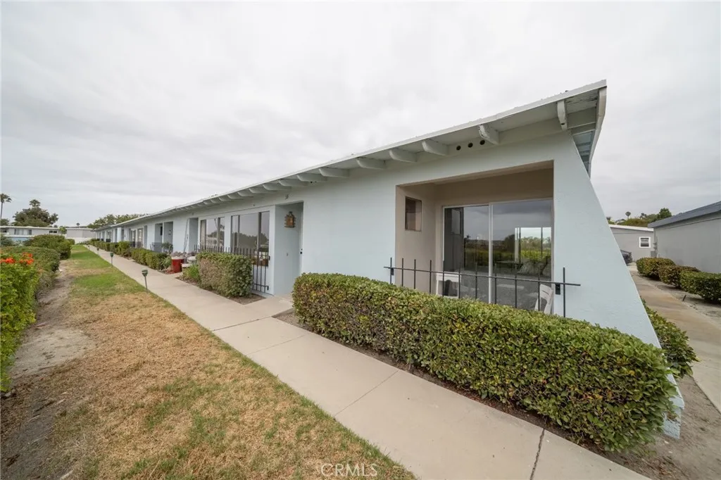 https://cdn.realtyfeed.com/cdn/127/306389152/837b37a138ee04a6ab56bb12b9eb26e9.webp