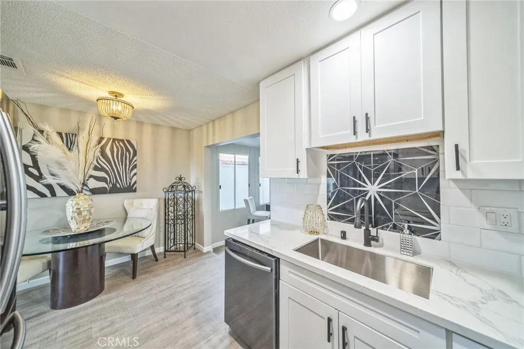 Photo #2: TR25056884 Listing 