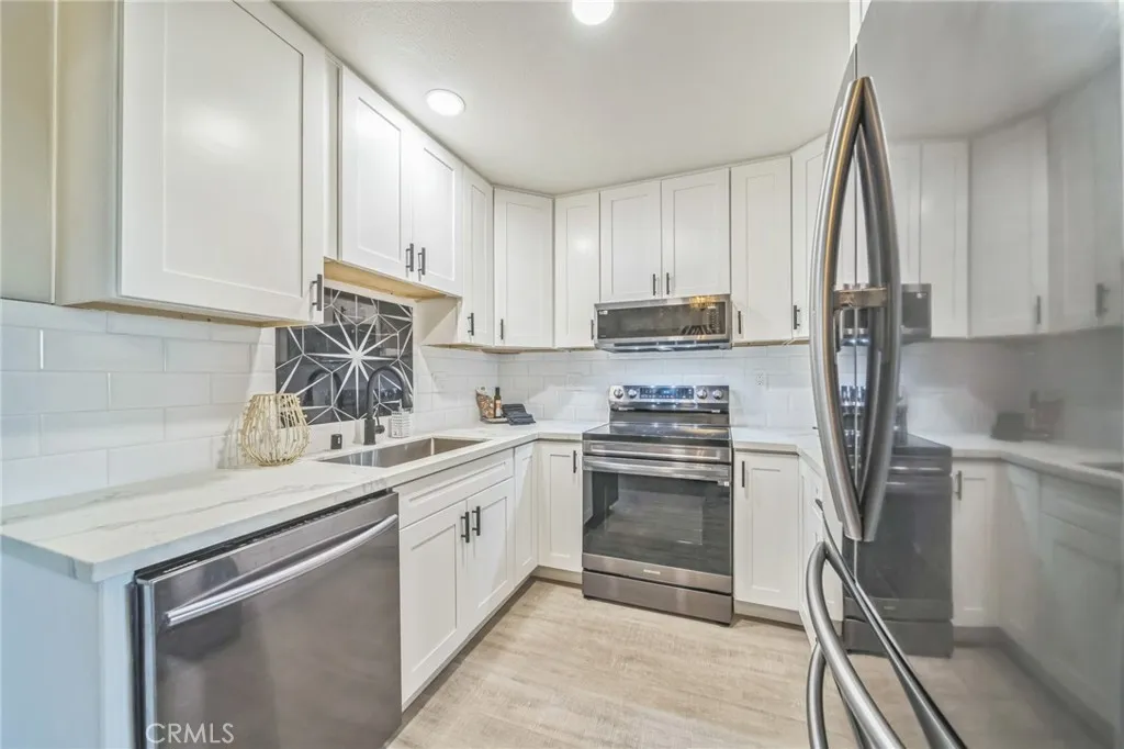 Photo #3: TR25056884 Listing 