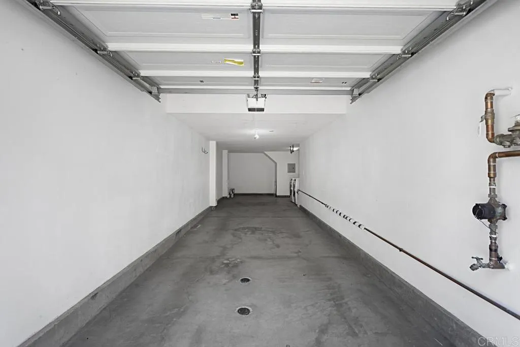 https://cdn.realtyfeed.com/cdn/127/306389272/026842b7242586047bf07d2f44be39ad.webp