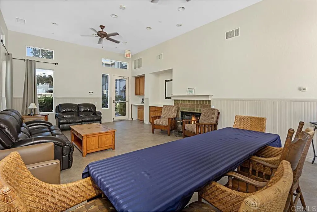 https://cdn.realtyfeed.com/cdn/127/306389272/71d10211abc6b7575cec1153cbb02d9c.webp