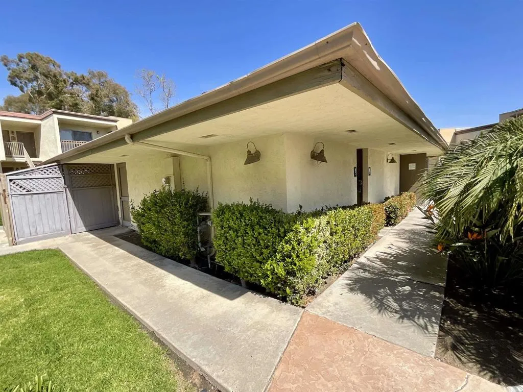 https://cdn.realtyfeed.com/cdn/127/306389295/43bc6760f817c8b8455426b7e2b9d4b0.webp