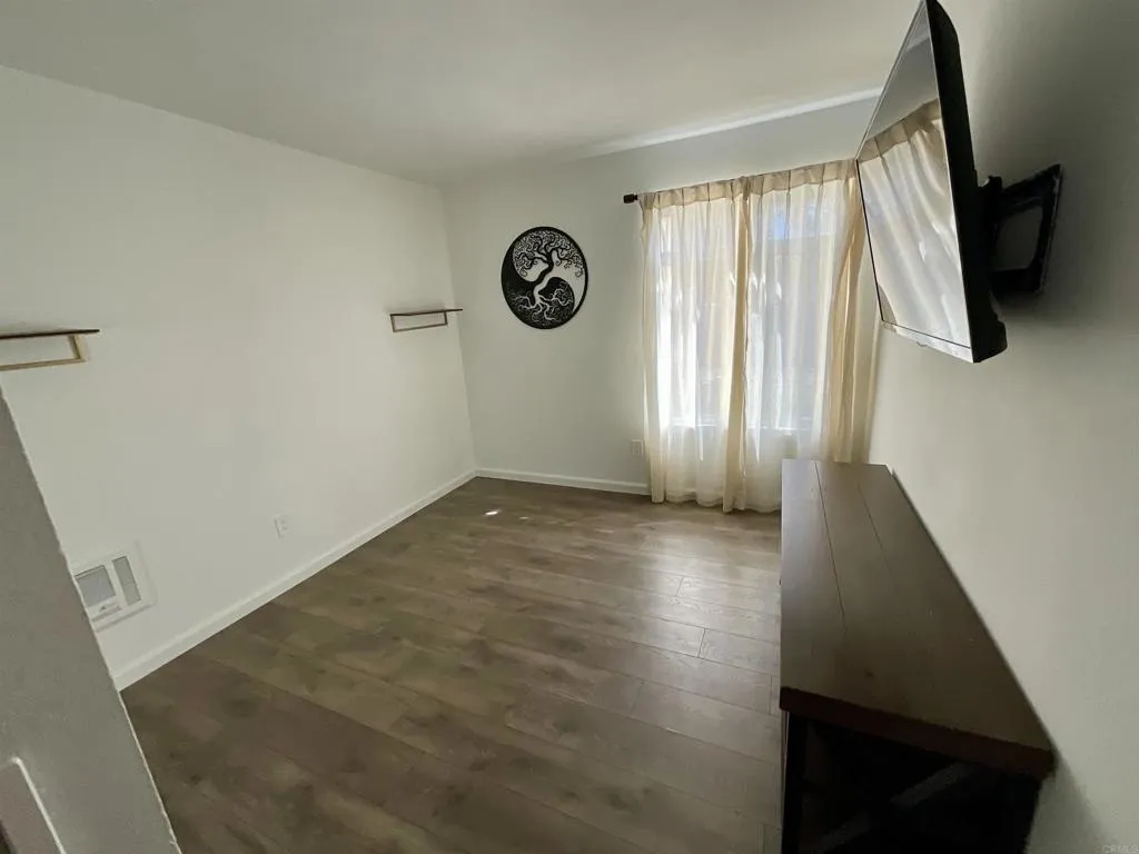 https://cdn.realtyfeed.com/cdn/127/306389295/aa734b58e82beb4390ecfdcfd61fc755.webp
