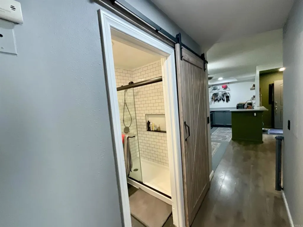 https://cdn.realtyfeed.com/cdn/127/306389295/b83f2326e86e1191e5e57c258f77064e.webp