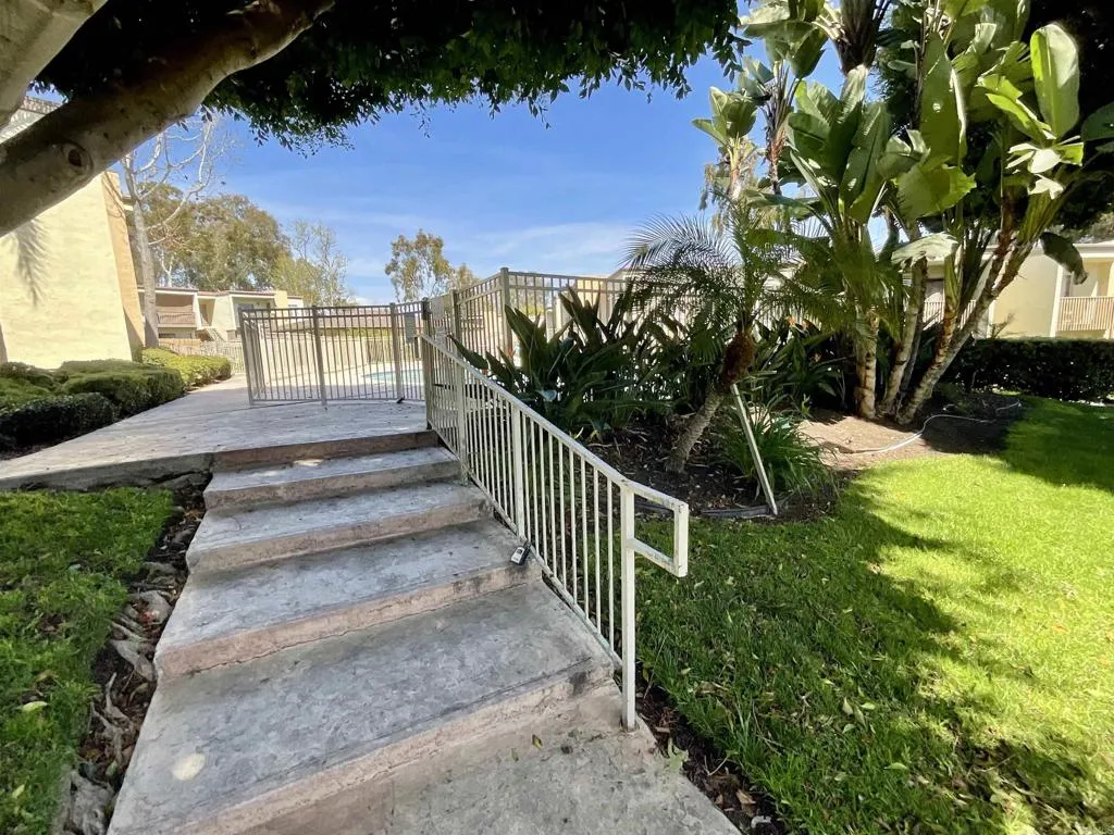 https://cdn.realtyfeed.com/cdn/127/306389295/d3a4427adf1cb1a59cab8a28ffbe9f73.webp