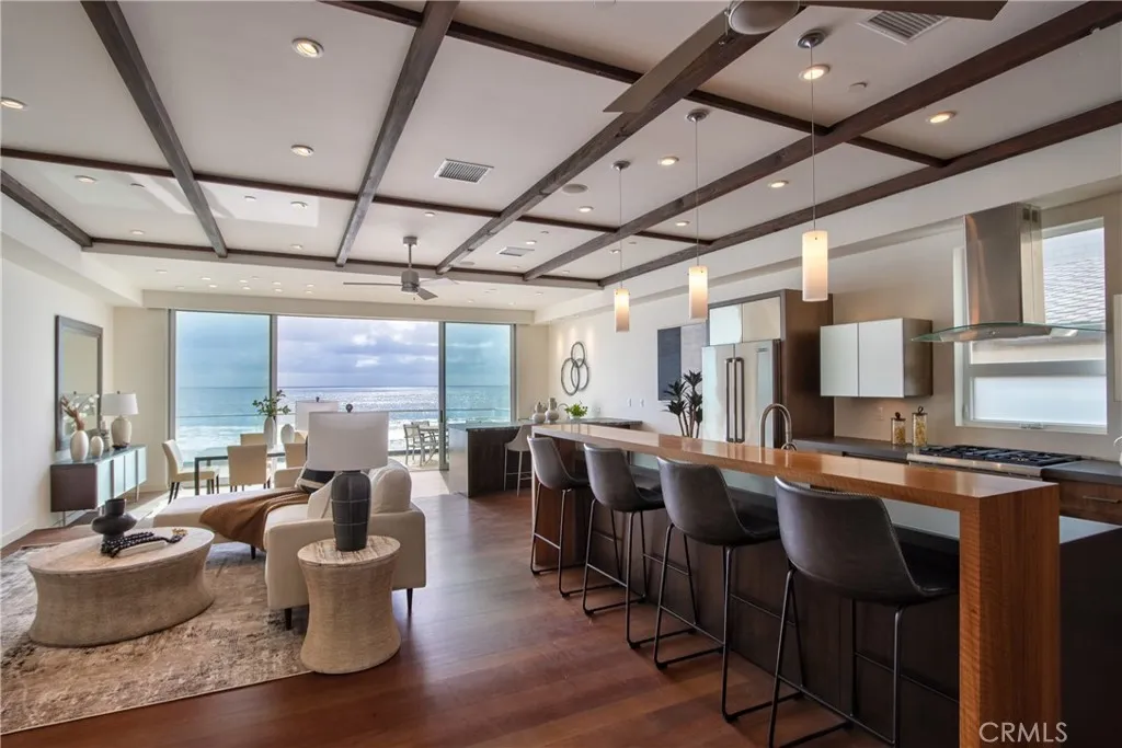 https://cdn.realtyfeed.com/cdn/127/306389334/89f6814f28943b57b6504f4500fe7161.webp